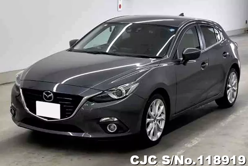 2015 Mazda / Axela Stock No. 118919