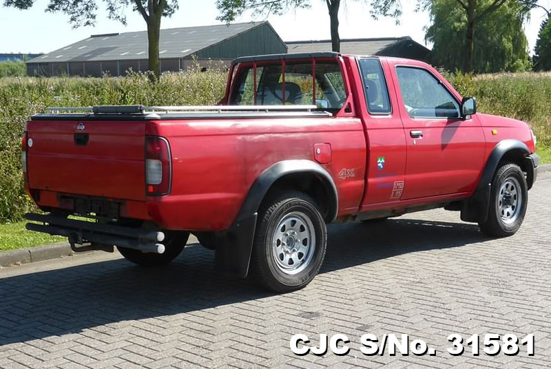 Red nissan navara for sale #7