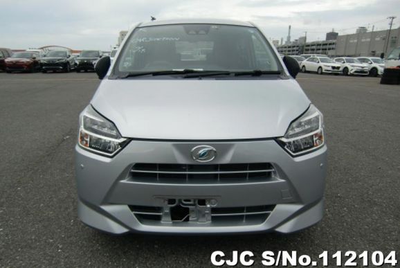 Daihatsu Mira E:S in Silver for Sale Image 4