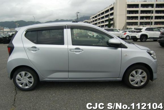 Daihatsu Mira E:S in Silver for Sale Image 6