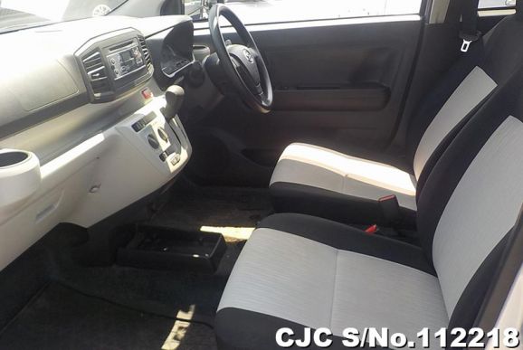 Daihatsu Mira E:S in Silver for Sale Image 10