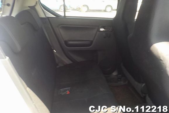 Daihatsu Mira E:S in Silver for Sale Image 11