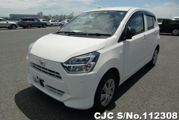 Daihatsu Mira E:S in White for Sale Image 3