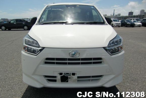 Daihatsu Mira E:S in White for Sale Image 4