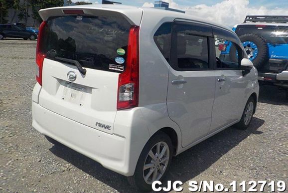 Daihatsu Move in White for Sale Image 2