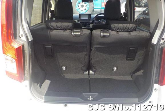 Daihatsu Move in White for Sale Image 8