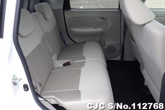 Daihatsu Move in White for Sale Image 12