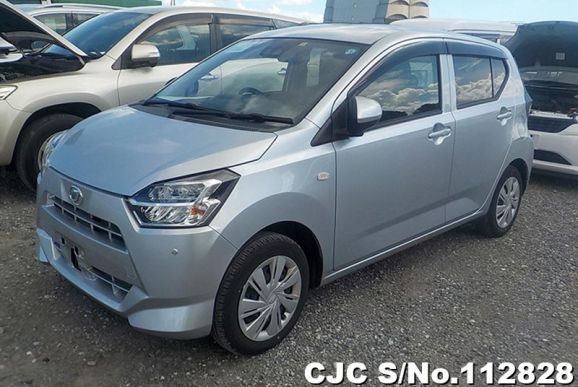 Daihatsu Mira E:S in Silver for Sale Image 3