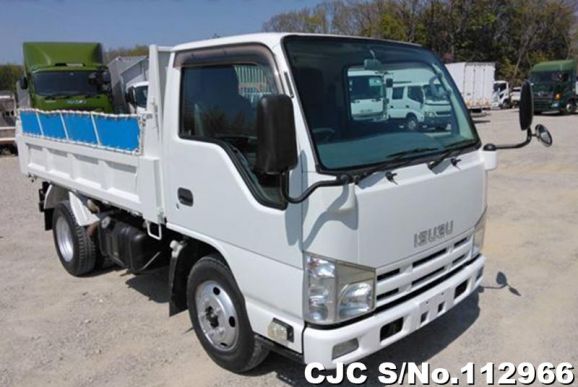 Isuzu Elf in White for Sale Image 2