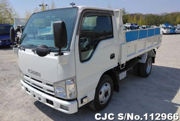 Isuzu Elf in White for Sale Image 5