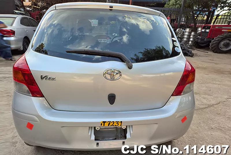 2008 Toyota / Vitz Stock No. 114607