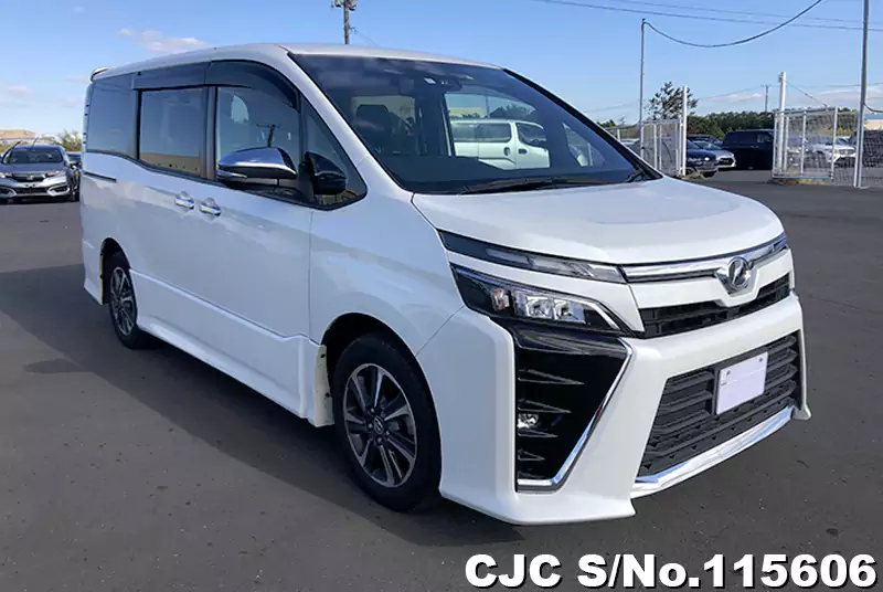 2018 Toyota Voxy White for sale | Stock No. 115606 | Japanese Used Cars ...