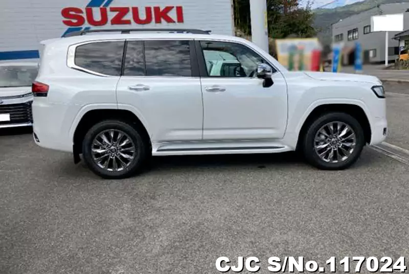 2023 Toyota / Land Cruiser Stock No. 117024