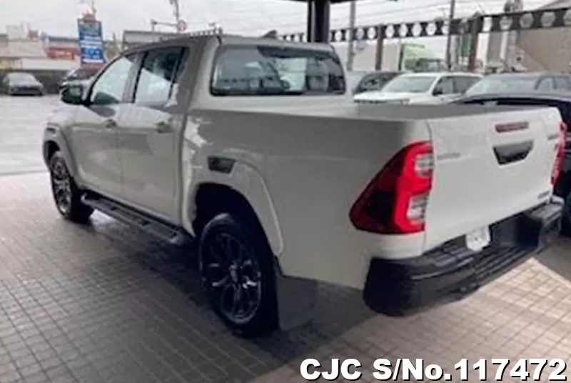 2023 Toyota / Hilux Stock No. 117472