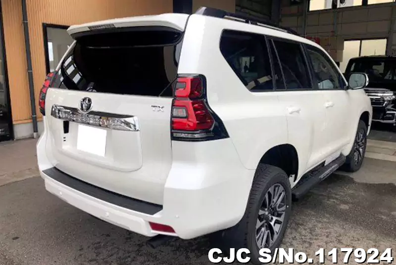 2024 Toyota / Land Cruiser Prado Stock No. 117924