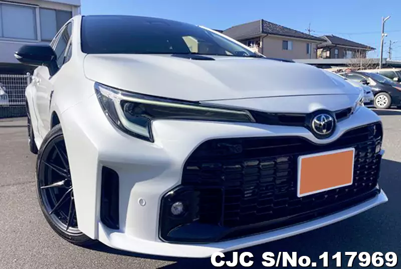 2024 Toyota GR Corolla White for sale Stock No. 117969 Japanese