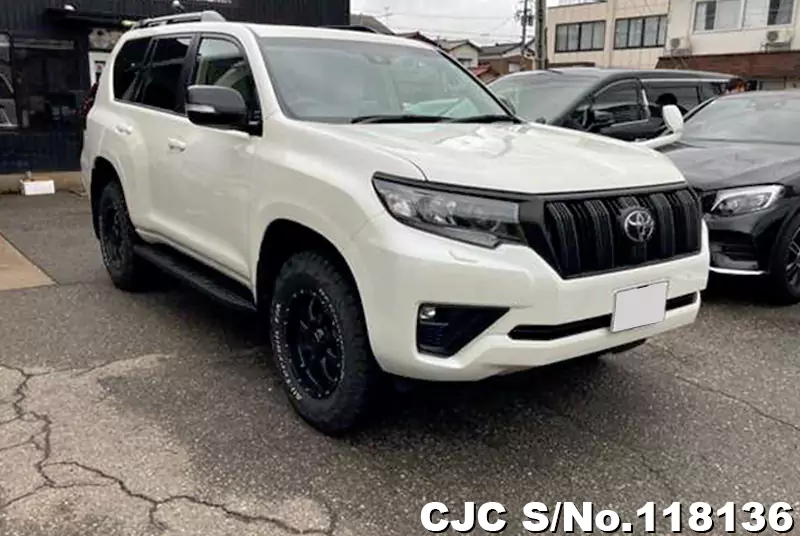 2022 Toyota / Land Cruiser Prado Stock No. 118136