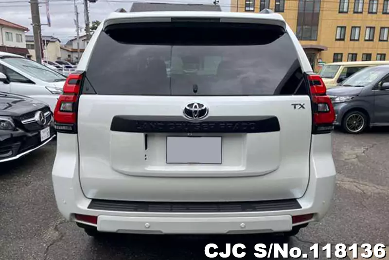 2022 Toyota / Land Cruiser Prado Stock No. 118136