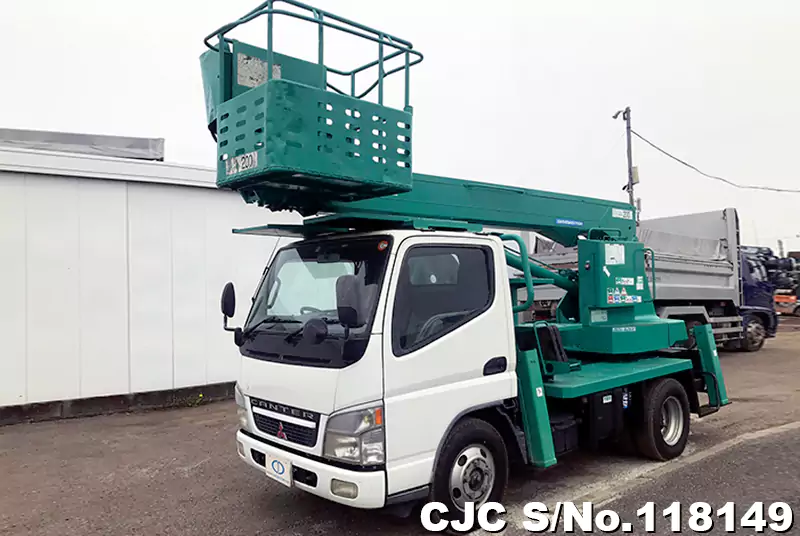 2004 Mitsubishi / Canter Stock No. 118149