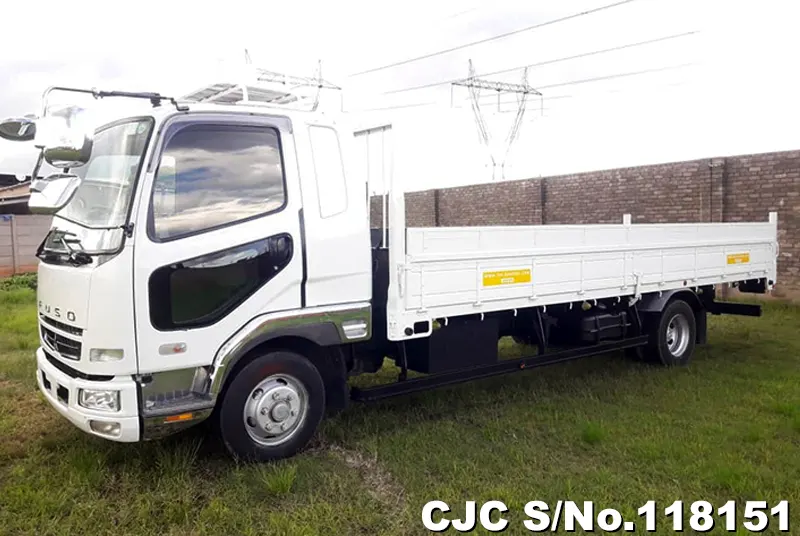 2006 Mitsubishi / Fuso Fighter Stock No. 118151