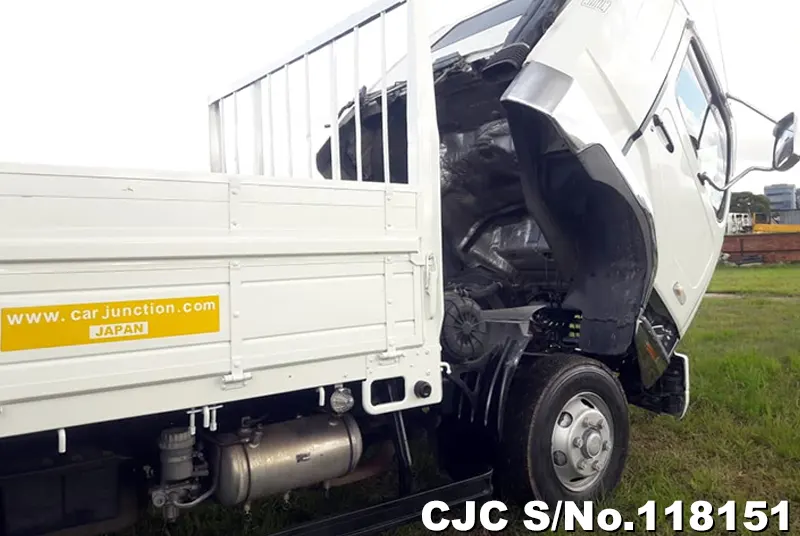 2006 Mitsubishi / Fuso Fighter Stock No. 118151