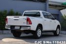 Toyota Hilux in White for Sale Image 2