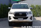 Toyota Hilux in White for Sale Image 3