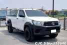 Toyota Hilux in White for Sale Image 0