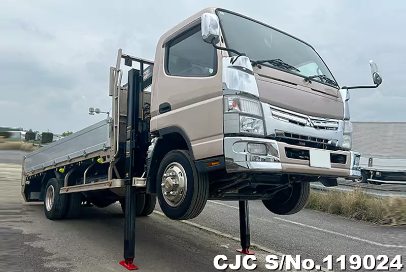 2013 Mitsubishi / Canter Stock No. 119024