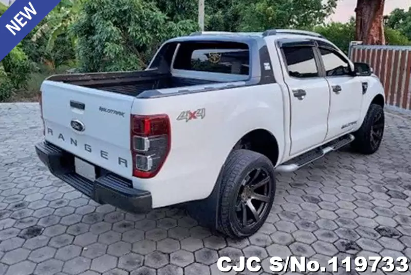 Ford Ranger in White for Sale Image 2