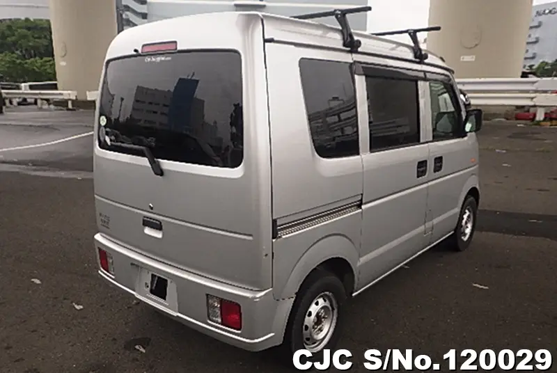 2014 Nissan / Clipper Stock No. 120029