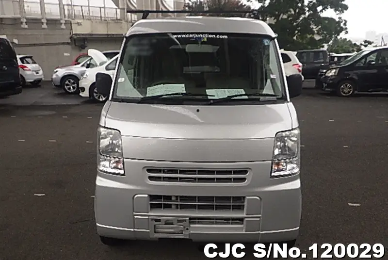 2014 Nissan / Clipper Stock No. 120029