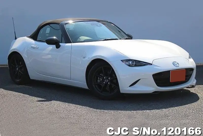 2023 Mazda / Roadster Stock No. 120166