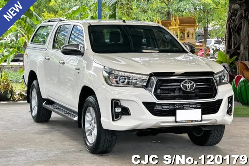 2019 Toyota / Hilux / Revo Stock No. 120179