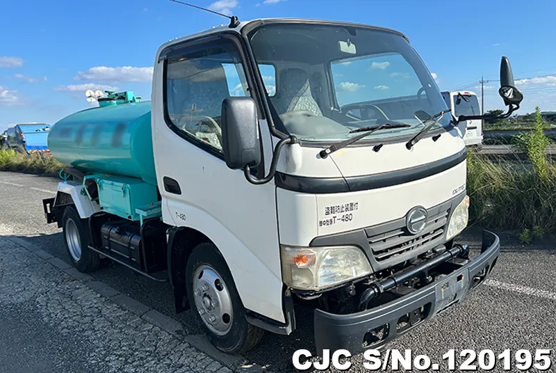 2009 Hino / Dutro Stock No. 120195