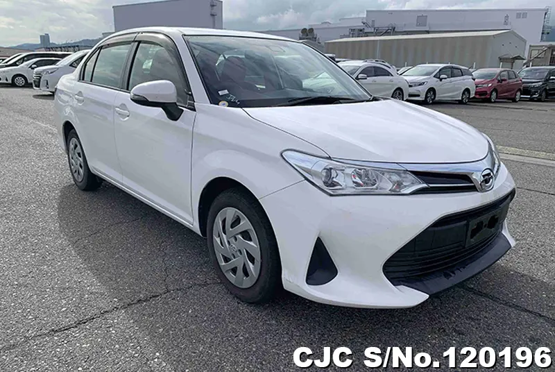 2018 Toyota / Corolla Axio Stock No. 120196