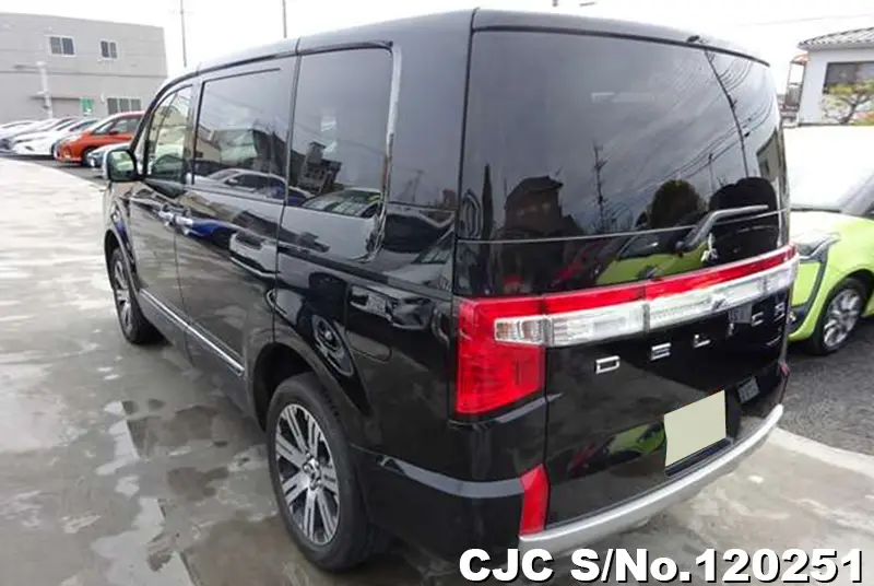 2023 Mitsubishi / Delica D5 Stock No. 120251