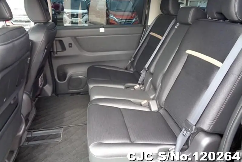 2023 Nissan / Serena Stock No. 120264