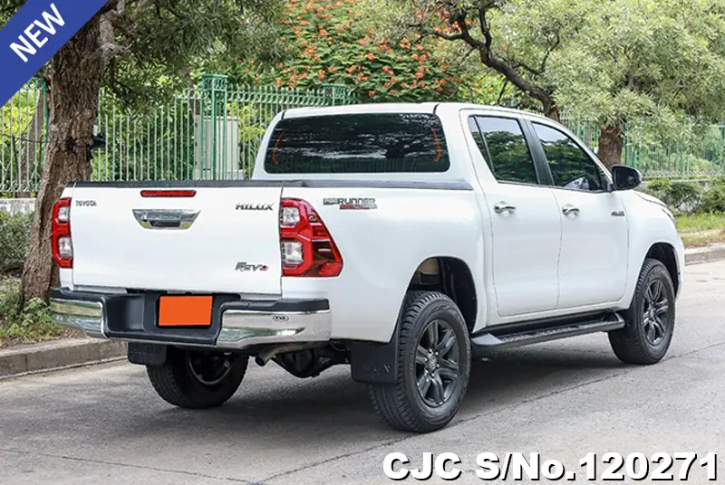 2021 Toyota / Hilux / Revo Stock No. 120271