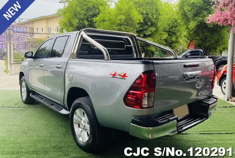 2020 Toyota / Hilux / Revo Stock No. 120291