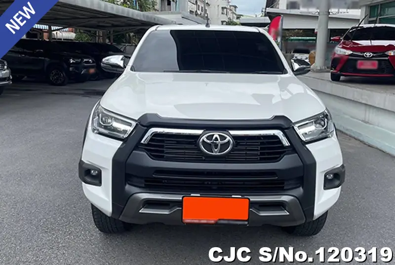 Toyota Hilux in White for Sale Image 2