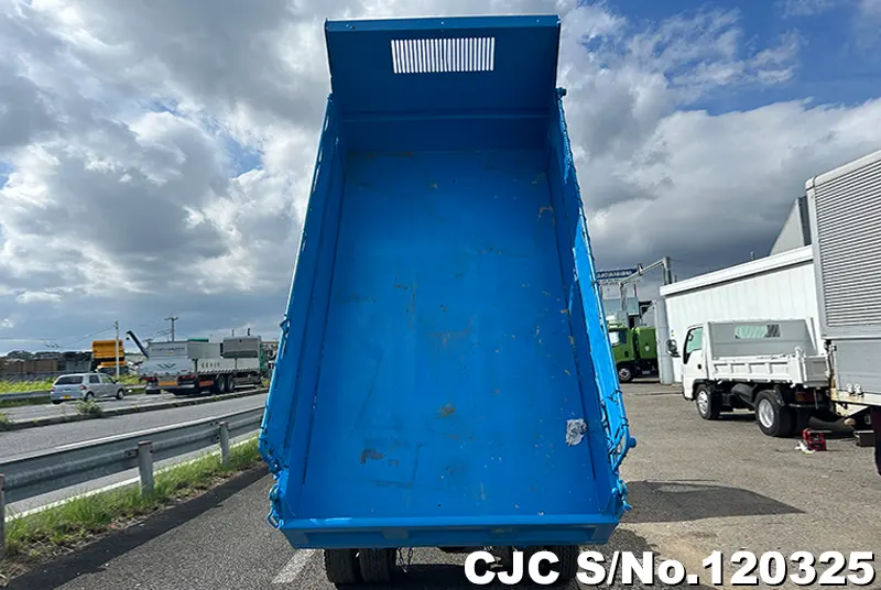 2006 Isuzu / Elf Stock No. 120325