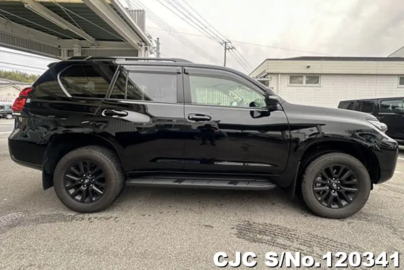 2023 Toyota / Land Cruiser Prado Stock No. 120341