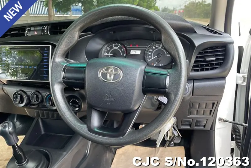 2019 Toyota / Hilux / Revo Stock No. 120363