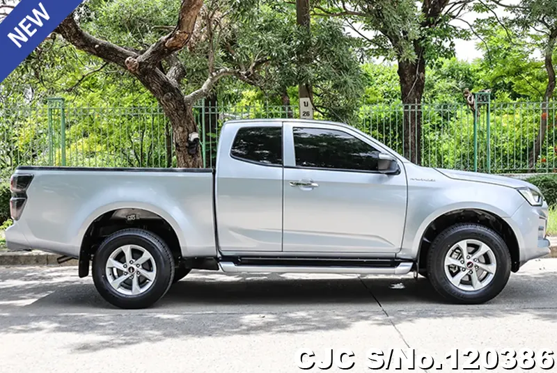 2023 Isuzu / D-Max Stock No. 120386