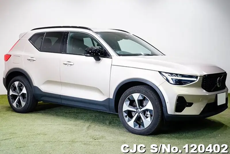 2023 Volvo / XC40 Stock No. 120402