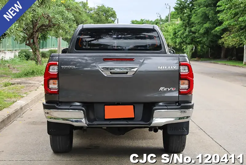 2021 Toyota / Hilux / Revo Stock No. 120411