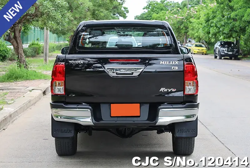 2019 Toyota / Hilux / Revo Stock No. 120414