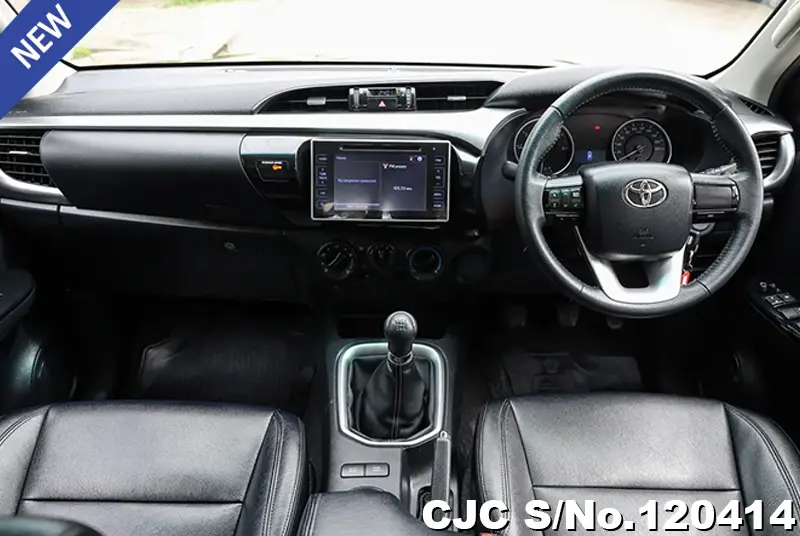 2019 Toyota / Hilux / Revo Stock No. 120414