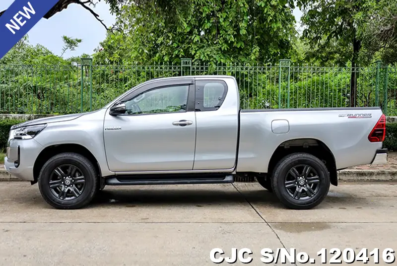 2023 Toyota / Hilux / Revo Stock No. 120416